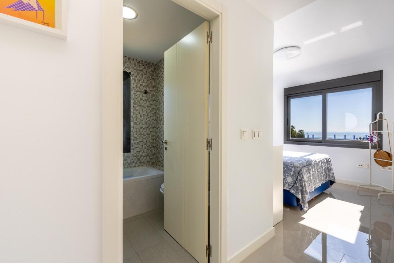 Apartamento Playa Marinsa Torre Del Mar Bagian luar foto