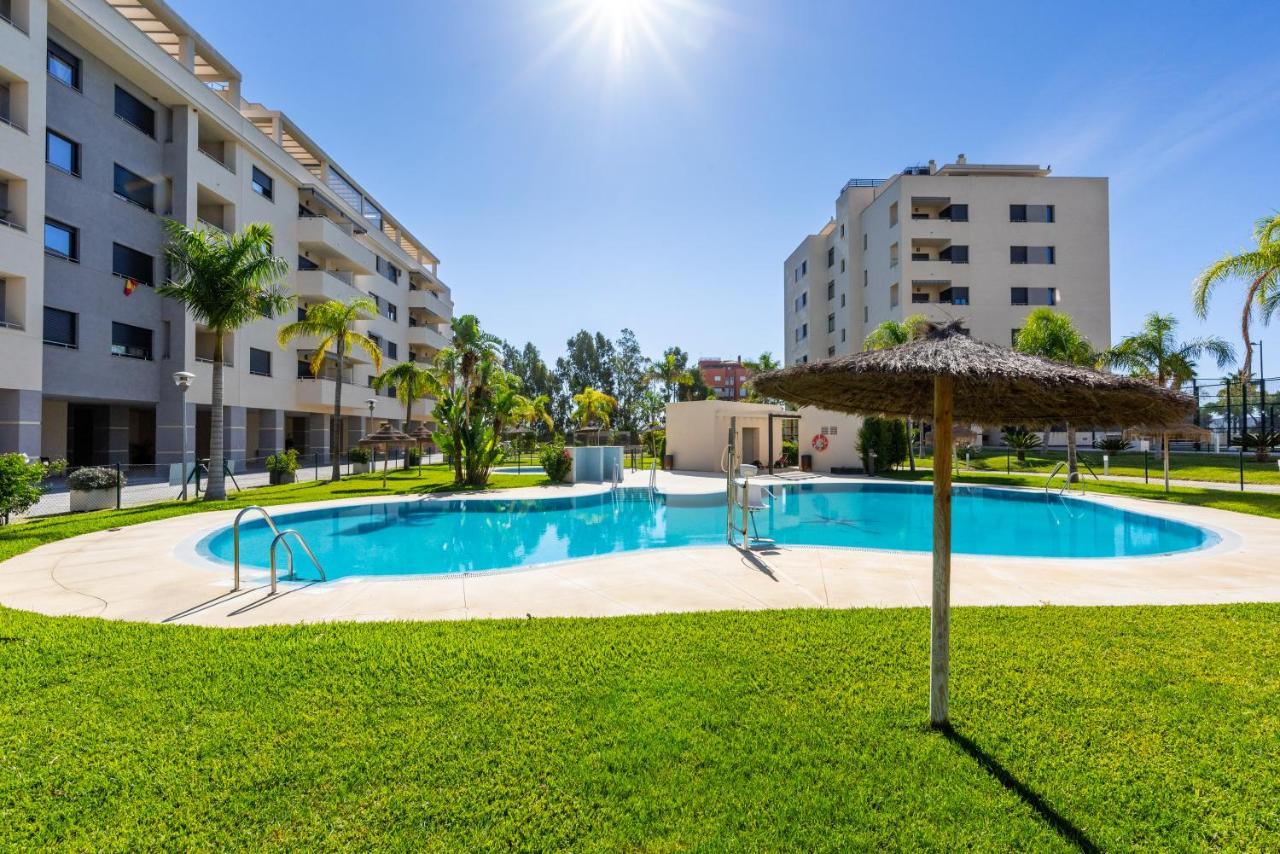 Apartamento Playa Marinsa Torre Del Mar Bagian luar foto