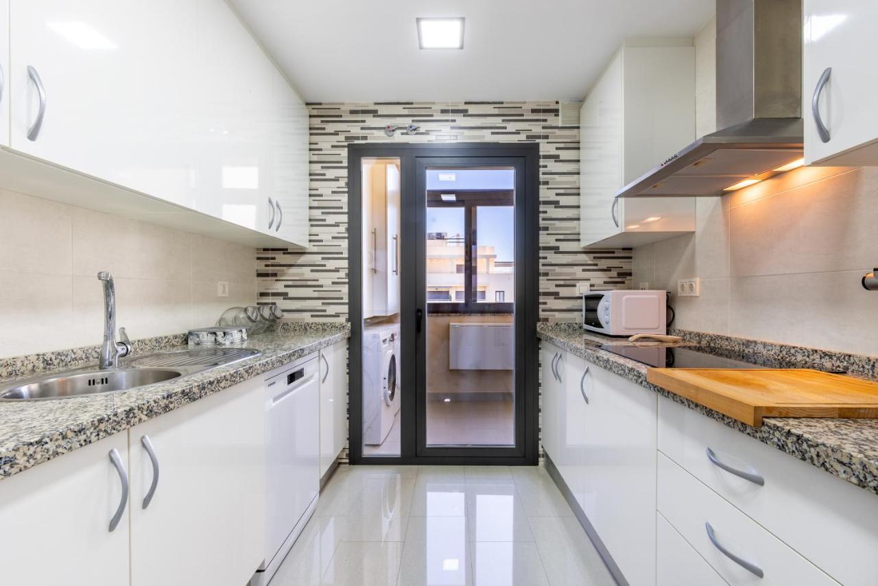 Apartamento Playa Marinsa Torre Del Mar Bagian luar foto