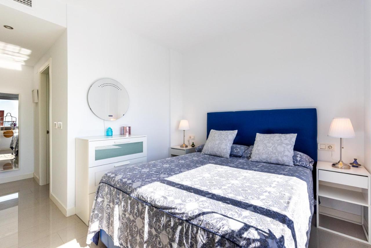 Apartamento Playa Marinsa Torre Del Mar Bagian luar foto